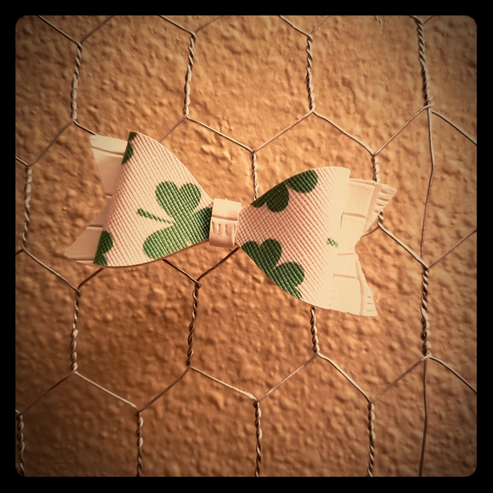 Faux Bow